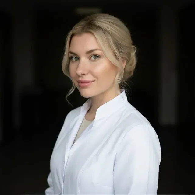 Эмирасанова Анжела Витальевна.webp
